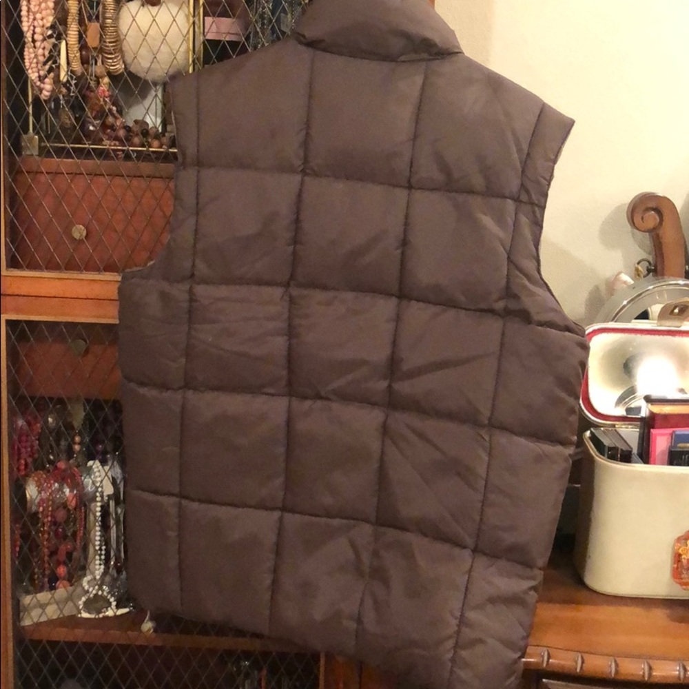 Reversible vest - Picture 2 of 6
